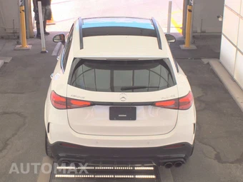 2025 Mercedes-Benz AMG GLC 43 4MATIC - miniatura 6