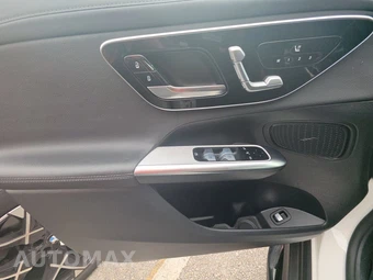 2025 Mercedes-Benz AMG GLC 43 4MATIC - miniatura 15