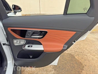 2025 Mercedes-Benz AMG GLC 63 S E Performance 4MATIC - miniatura 48