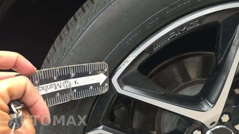 2025 Mercedes-Benz AMG GLE 53 4MATIC+ - miniatura 31