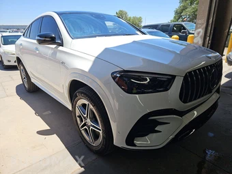 2025 Mercedes-Benz AMG GLE 53 4MATIC+ – miniatura 3