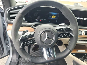 2025 Mercedes-Benz AMG GLE 63 S 4MATIC+ – miniatura 10