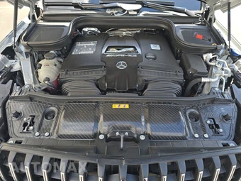 2025 Mercedes-Benz AMG GLS 63 4MATIC+ - miniatura 15