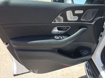 2025 Mercedes-Benz AMG GLS 63 4MATIC+ – miniatura 9