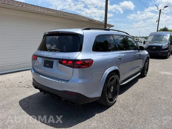 2025 Mercedes-Benz AMG GLS 63 4MATIC+ - miniatura 13