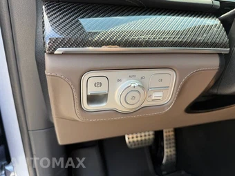 2025 Mercedes-Benz AMG GLS 63 4MATIC+ - miniatura 50