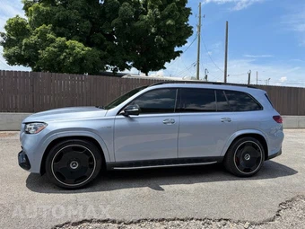 2025 Mercedes-Benz AMG GLS 63 4MATIC+ - miniatura 8