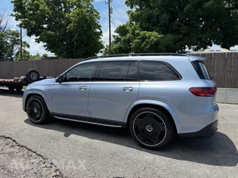 2025 Mercedes-Benz AMG GLS 63 4MATIC+ - miniatura 9