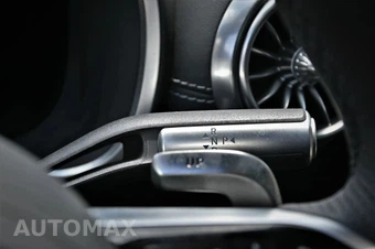 2025 Mercedes-Benz AMG GT 63 4MATIC+ Coupe – miniatura 17