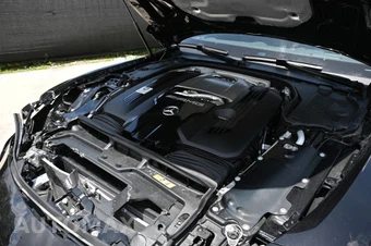 2025 Mercedes-Benz AMG GT 63 4MATIC+ Coupe – miniatura 22