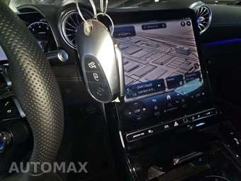 2025 Mercedes-Benz AMG GT 63 4MATIC+ Coupe – miniatura 5
