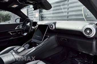 2025 Mercedes-Benz AMG GT 63 4MATIC+ Coupe - miniatura 39