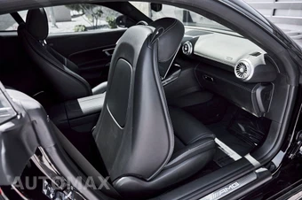 2025 Mercedes-Benz AMG GT 63 4MATIC+ Coupe - miniatura 42
