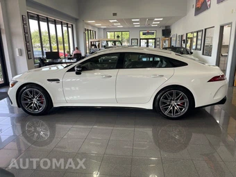2025 Mercedes-Benz AMG GT 63 Hatchback - miniatura 2