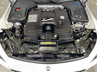 2025 Mercedes-Benz AMG GT 63 Hatchback - miniatura 20