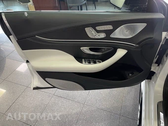 2025 Mercedes-Benz AMG GT 63 Hatchback - miniatura 26