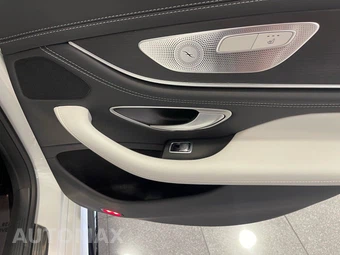 2025 Mercedes-Benz AMG GT 63 Hatchback - miniatura 49