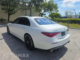 2025 Mercedes-Benz AMG S 63 E – miniatura 2