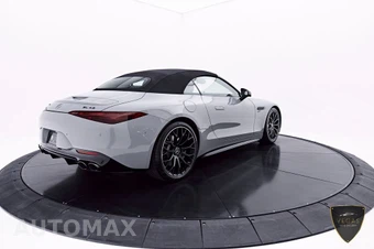 2025 Mercedes-Benz AMG SL 43 - miniatura 17