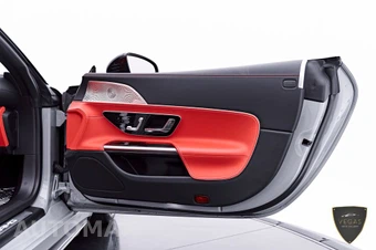 2025 Mercedes-Benz AMG SL 43 - miniatura 43