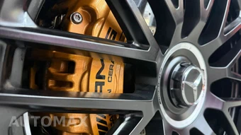 2025 Mercedes-Benz AMG SL 63 - miniatura 18