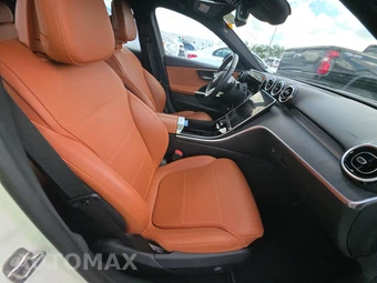 2025 Mercedes-Benz C 300 4MATIC – miniatura 14