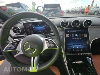 2025 Mercedes-Benz C 300 4MATIC – miniatura 17