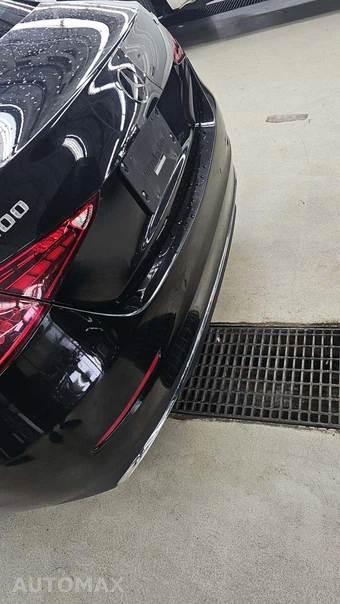 2025 Mercedes-Benz C 300 4MATIC - miniatura 31