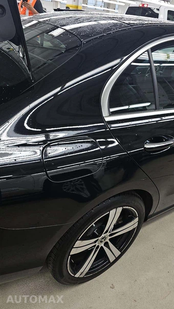 2025 Mercedes-Benz C 300 4MATIC - miniatura 33