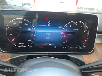 2025 Mercedes-Benz C 300 4MATIC - miniatura 18
