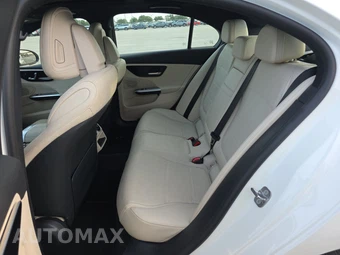 2025 Mercedes-Benz C 300 4MATIC - miniatura 19