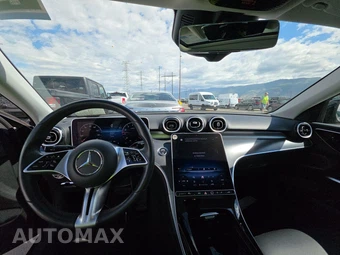 2025 Mercedes-Benz C 300 4MATIC – miniatura 11
