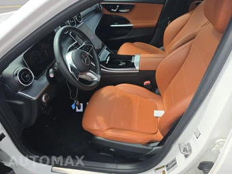 2025 Mercedes-Benz C 300 4MATIC - miniatura 13