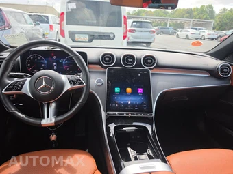 2025 Mercedes-Benz C 300 4MATIC - miniatura 17