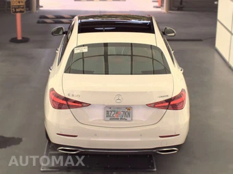 2025 Mercedes-Benz C 300 4MATIC - miniatura 6
