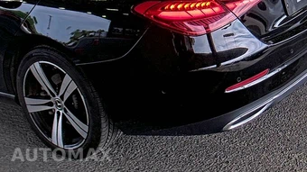 2025 Mercedes-Benz C 300 4MATIC - miniatura 10