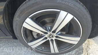 2025 Mercedes-Benz C 300 4MATIC - miniatura 26
