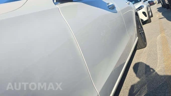 2025 Mercedes-Benz C 300 4MATIC – miniatura 23
