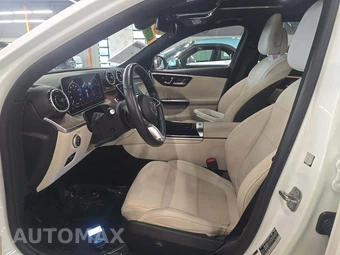 2025 Mercedes-Benz C 300 4MATIC – miniatura 6