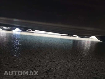2025 Mercedes-Benz C 300 4MATIC – miniatura 7