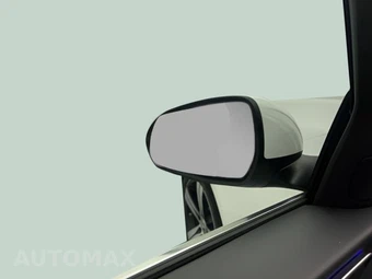 2025 Mercedes-Benz C 300 4MATIC - miniatura 36
