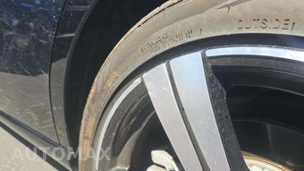 2025 Mercedes-Benz C 300 4MATIC - miniatura 22