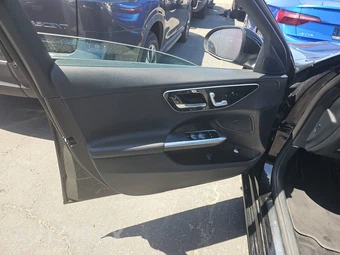 2025 Mercedes-Benz C 300 4MATIC - miniatura 9
