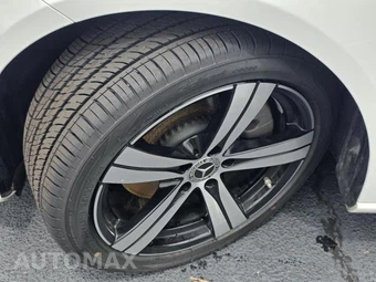 2025 Mercedes-Benz C 300 4MATIC - miniatura 23