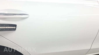 2025 Mercedes-Benz C 300 4MATIC - miniatura 30