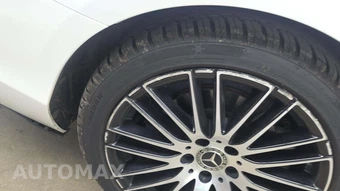 2025 Mercedes-Benz C 300 4MATIC - miniatura 31