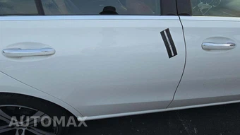 2025 Mercedes-Benz C 300 4MATIC - miniatura 26