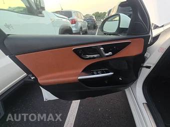2025 Mercedes-Benz C 300 4MATIC - miniatura 9