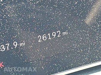 2025 Mercedes-Benz C 300 4MATIC - miniatura 12