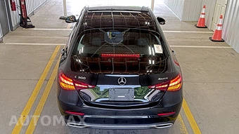 2025 Mercedes-Benz C 300 4MATIC - miniatura 5